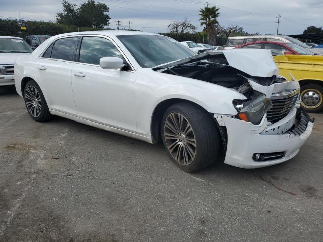 Photo 3 VIN: 2C3CCABG9CH273883 - CHRYSLER 300 