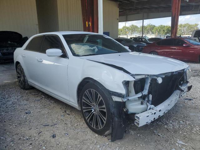 Photo 3 VIN: 2C3CCABG9DH659303 - CHRYSLER 300 S 