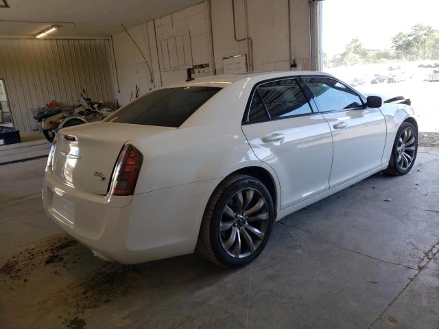 Photo 3 VIN: 2C3CCABG9EH355499 - CHRYSLER 300 S 