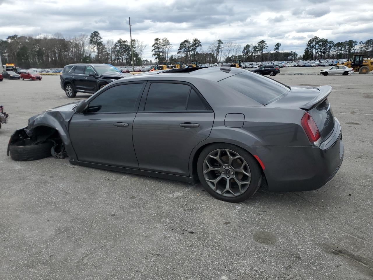 Photo 1 VIN: 2C3CCABG9GH328936 - CHRYSLER 300 