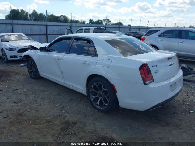 Photo 2 VIN: 2C3CCABG9HH662837 - CHRYSLER 300 