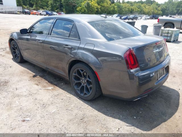 Photo 2 VIN: 2C3CCABG9KH537862 - CHRYSLER 300 