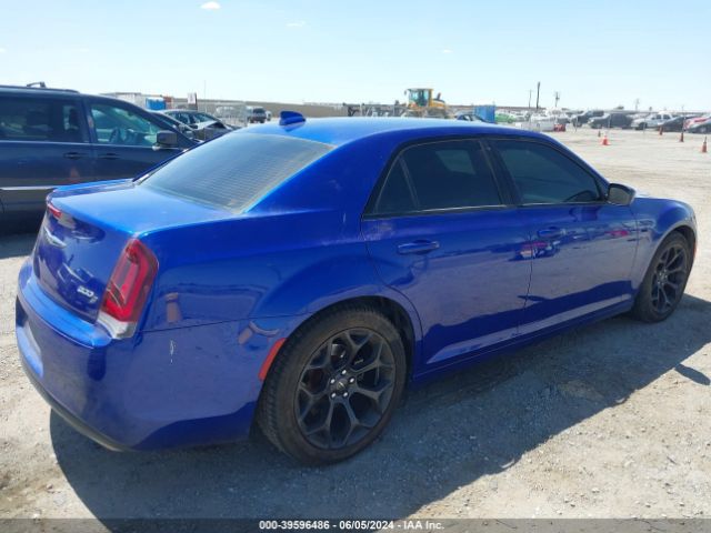 Photo 3 VIN: 2C3CCABG9KH689429 - CHRYSLER 300 