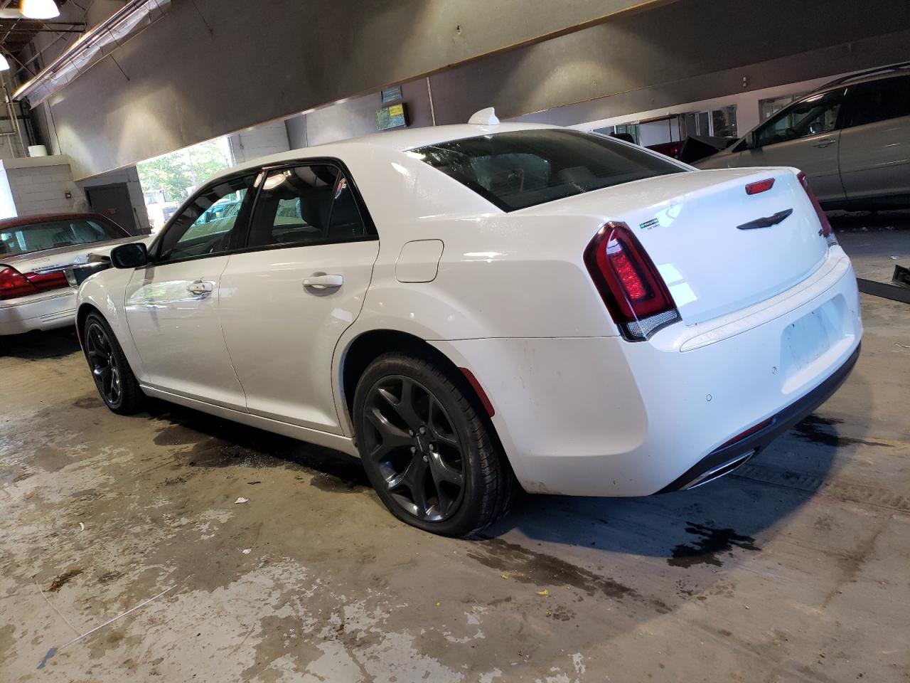 Photo 1 VIN: 2C3CCABG9MH520367 - CHRYSLER 300 