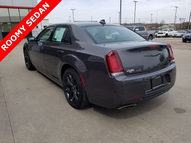 Photo 5 VIN: 2C3CCABG9MH525763 - CHRYSLER 300 