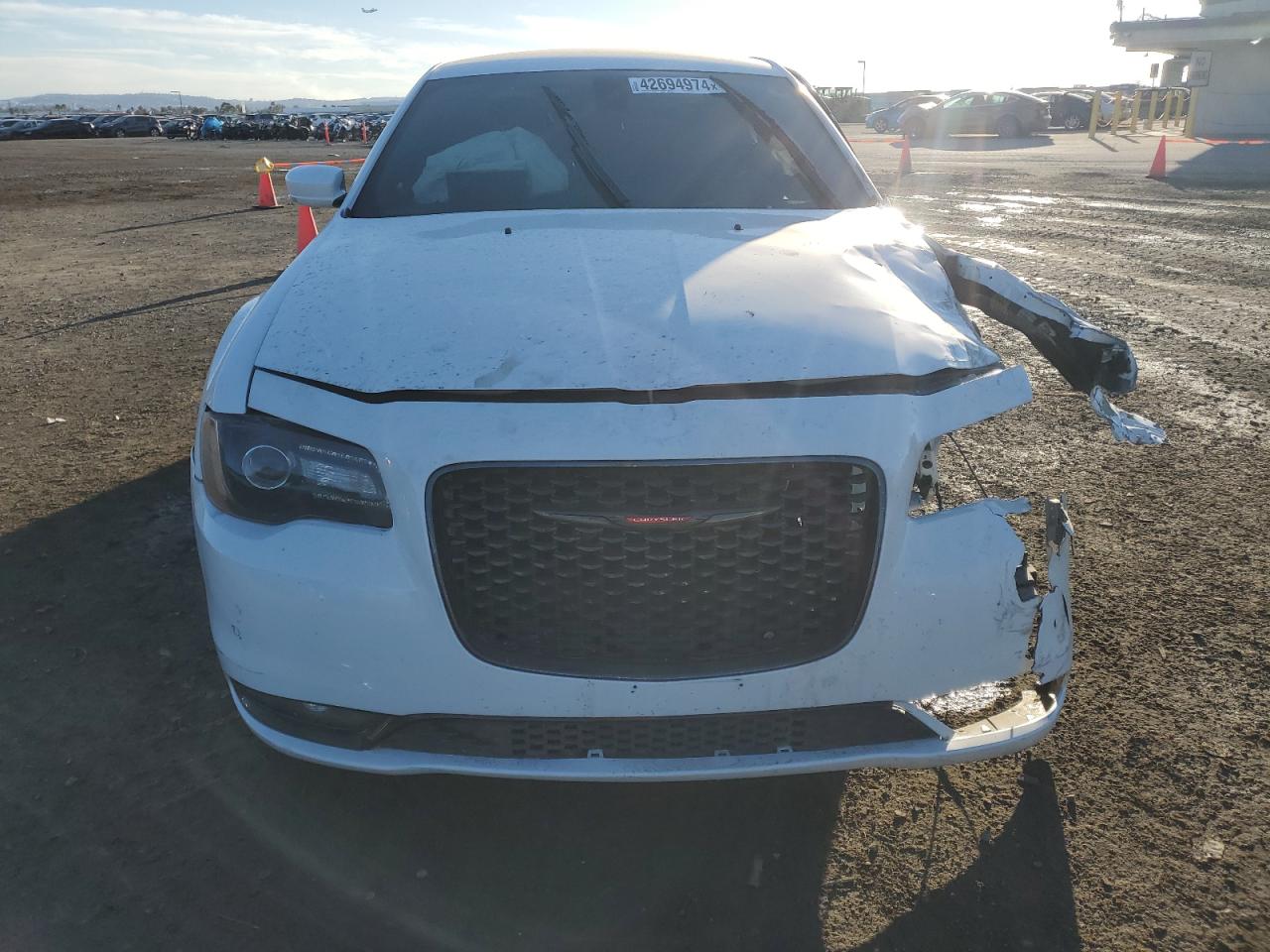 Photo 4 VIN: 2C3CCABG9MH529134 - CHRYSLER 300 