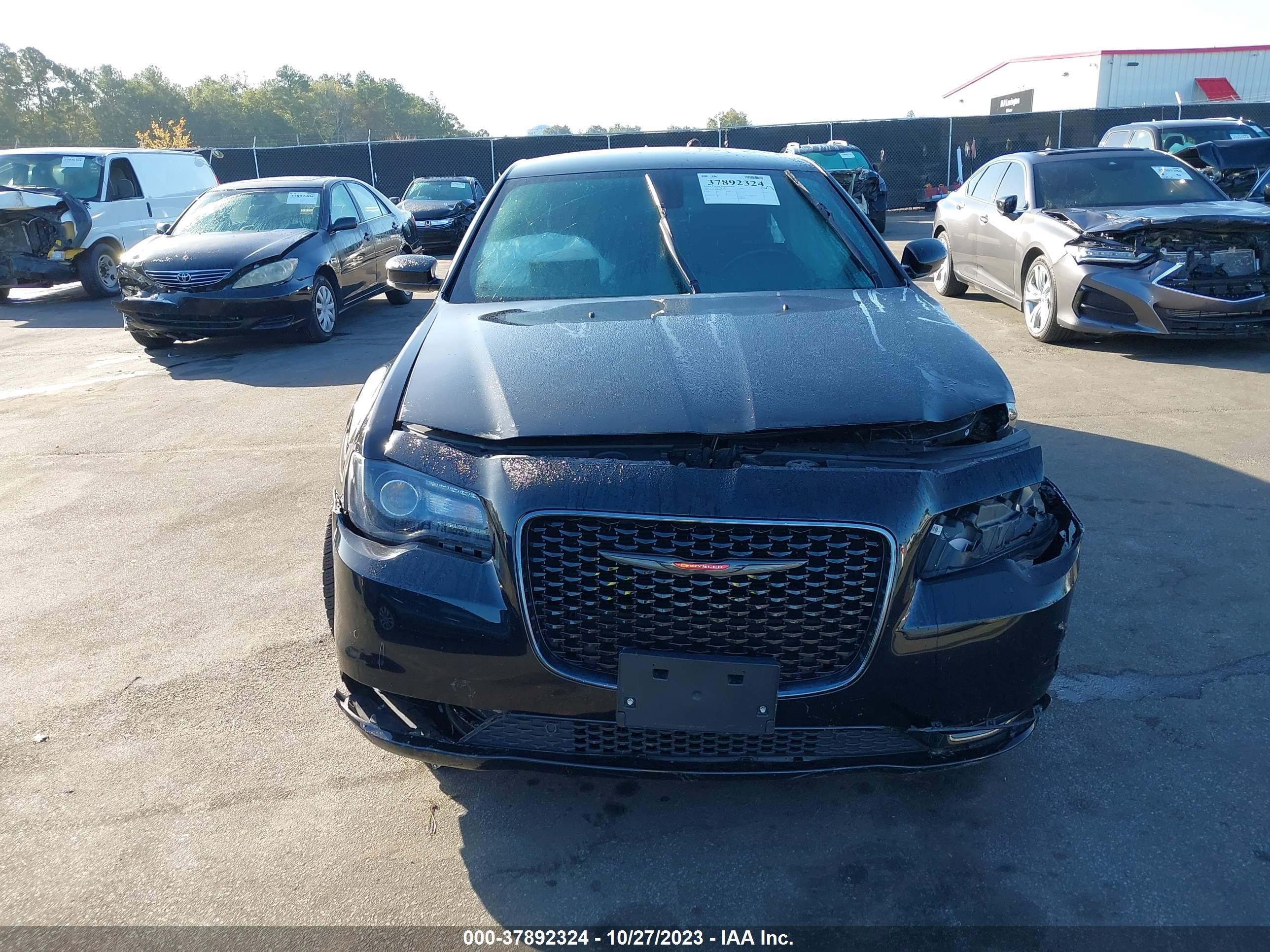 Photo 10 VIN: 2C3CCABG9MH634241 - CHRYSLER 300 