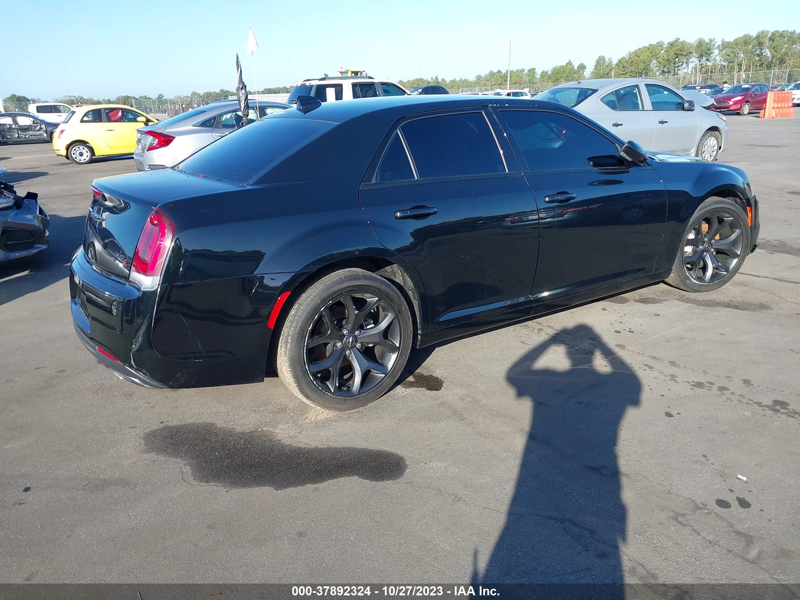 Photo 3 VIN: 2C3CCABG9MH634241 - CHRYSLER 300 