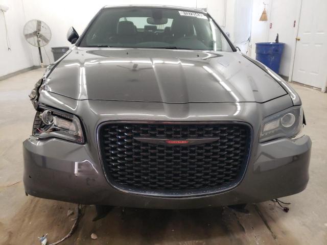 Photo 4 VIN: 2C3CCABG9PH561084 - CHRYSLER 300 