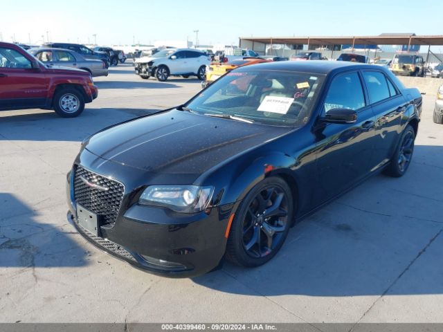 Photo 1 VIN: 2C3CCABG9PH569587 - CHRYSLER 300 