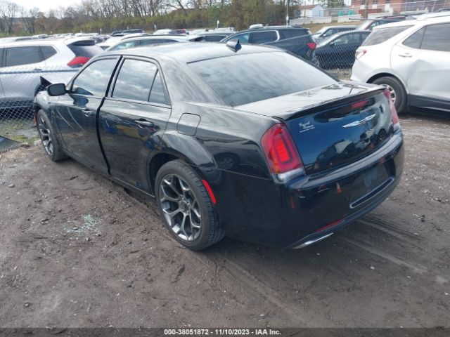 Photo 2 VIN: 2C3CCABGXFH760451 - CHRYSLER 300 