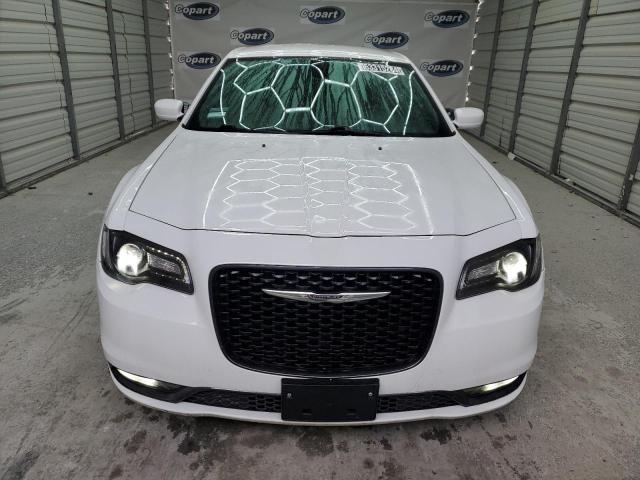 Photo 4 VIN: 2C3CCABGXHH617924 - CHRYSLER 300 S 