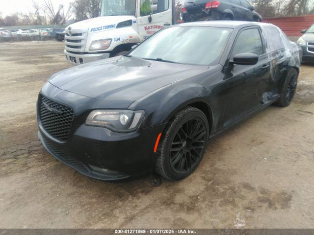 Photo 1 VIN: 2C3CCABGXHH646128 - CHRYSLER 300 