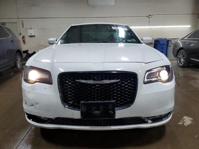 Photo 4 VIN: 2C3CCABGXKH516583 - CHRYSLER 300 S 