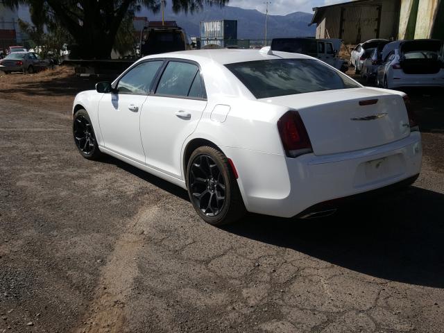 Photo 2 VIN: 2C3CCABGXKH562947 - CHRYSLER 300 S 