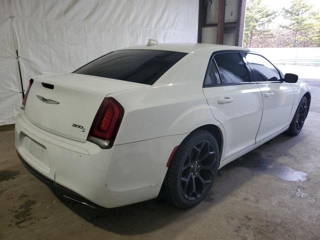 Photo 2 VIN: 2C3CCABGXKH585421 - CHRYSLER 300 