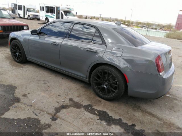 Photo 2 VIN: 2C3CCABGXKH654396 - CHRYSLER 300 