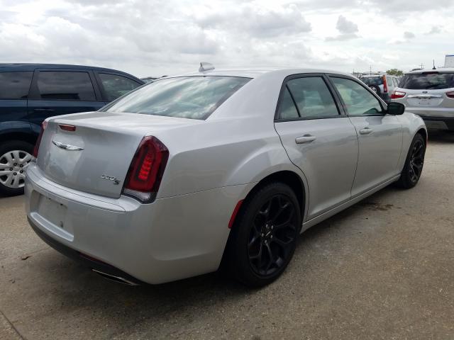 Photo 3 VIN: 2C3CCABGXLH141733 - CHRYSLER 300 S 