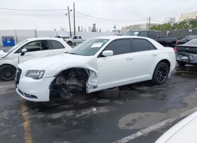 Photo 1 VIN: 2C3CCABGXLH158516 - CHRYSLER 300 