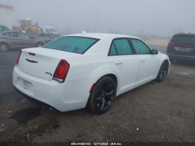 Photo 3 VIN: 2C3CCABGXMH549778 - CHRYSLER 300 