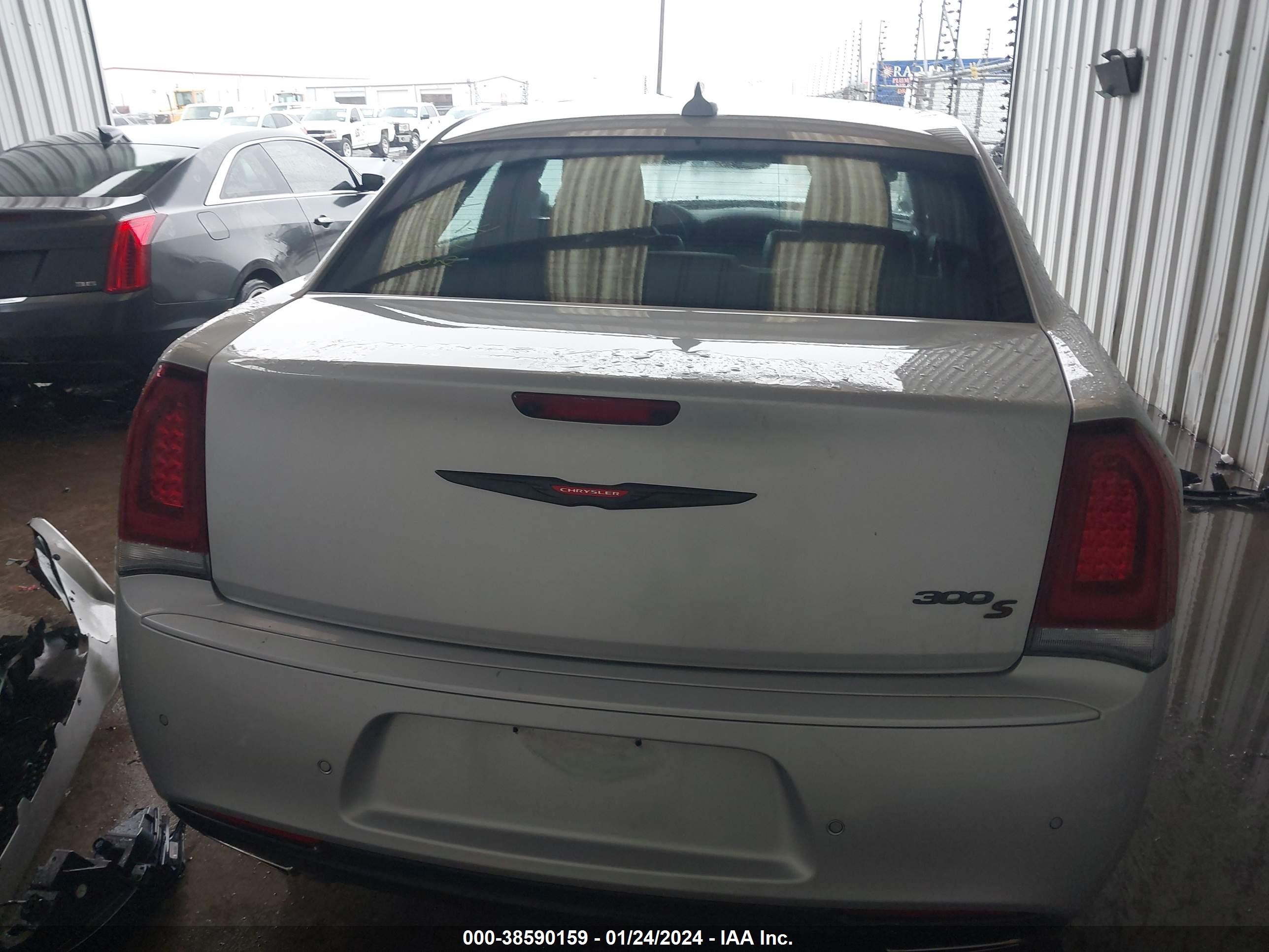 Photo 16 VIN: 2C3CCABGXPH609000 - CHRYSLER 300 