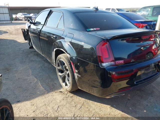 Photo 2 VIN: 2C3CCABT0NH174188 - CHRYSLER 300 