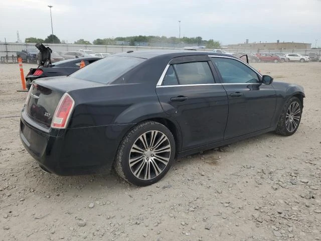 Photo 2 VIN: 2C3CCABT1DH716963 - CHRYSLER 300 S 