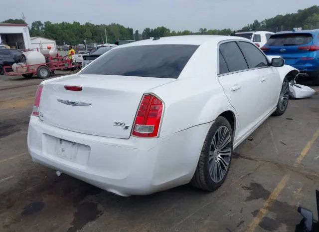 Photo 3 VIN: 2C3CCABT2DH699090 - CHRYSLER 300 