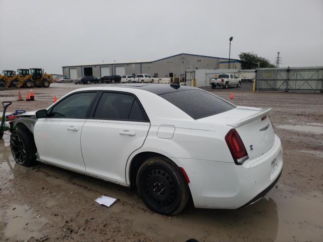 Photo 2 VIN: 2C3CCABT2FH786653 - CHRYSLER 300 