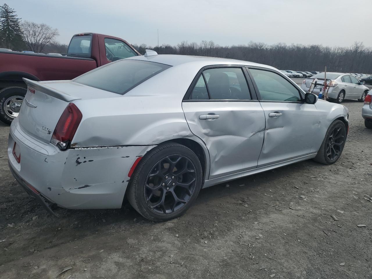 Photo 2 VIN: 2C3CCABT2LH123000 - CHRYSLER 300 