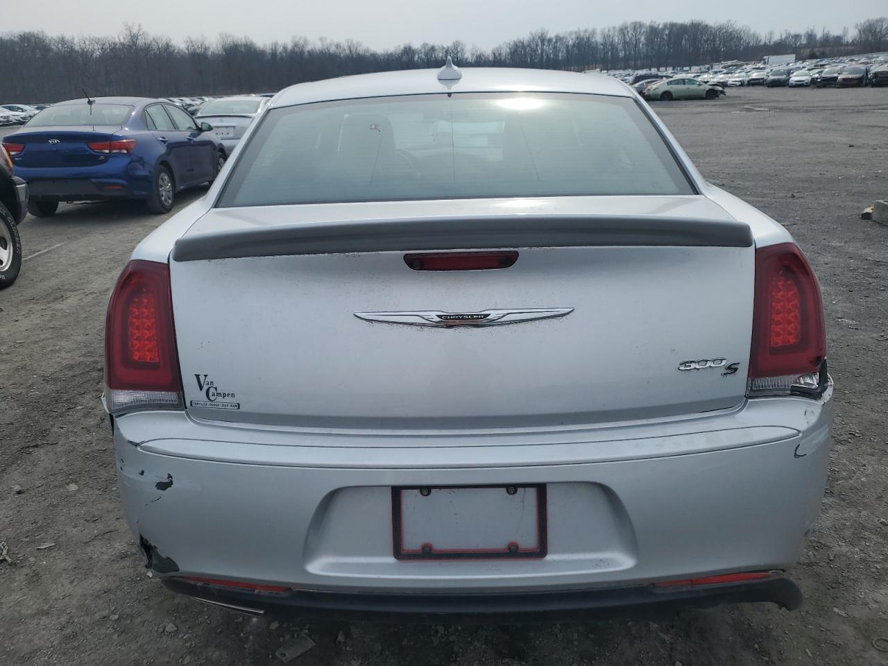 Photo 5 VIN: 2C3CCABT2LH123000 - CHRYSLER 300 