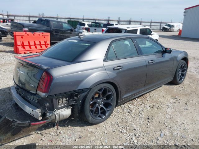 Photo 3 VIN: 2C3CCABT3KH686233 - CHRYSLER 300 