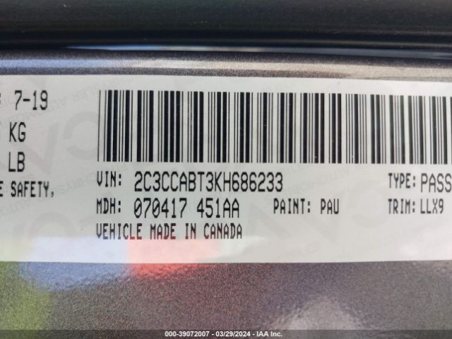 Photo 8 VIN: 2C3CCABT3KH686233 - CHRYSLER 300 