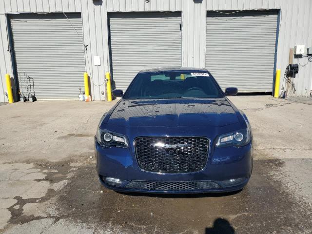 Photo 4 VIN: 2C3CCABT4FH743416 - CHRYSLER 300 S 