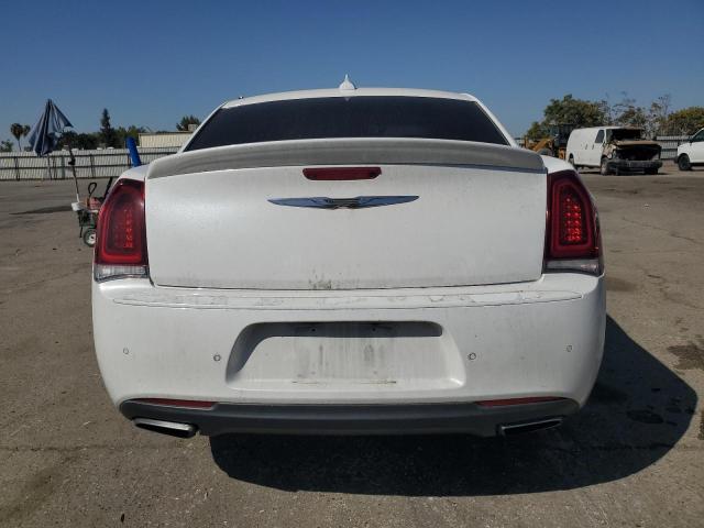 Photo 5 VIN: 2C3CCABT5FH867873 - CHRYSLER 300 S 