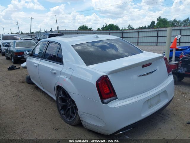 Photo 2 VIN: 2C3CCABT5LH217209 - CHRYSLER 300 