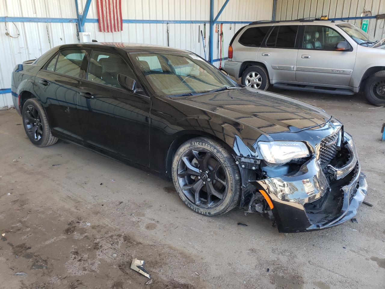 Photo 3 VIN: 2C3CCABT5MH530519 - CHRYSLER 300 