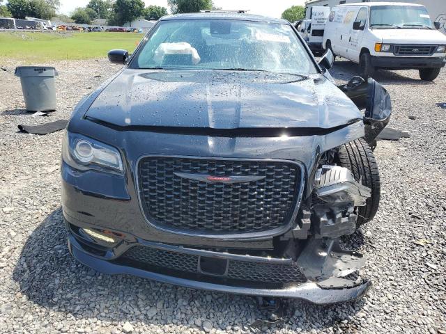 Photo 4 VIN: 2C3CCABT5PH592944 - CHRYSLER 300 S 