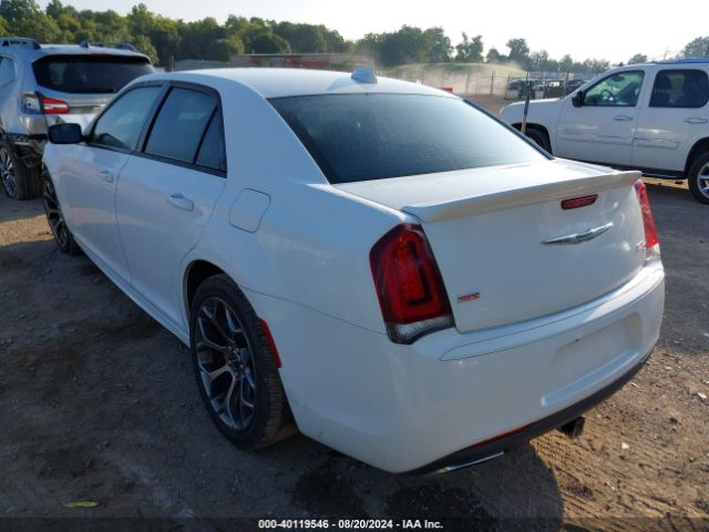 Photo 2 VIN: 2C3CCABT6FH749749 - CHRYSLER 300 