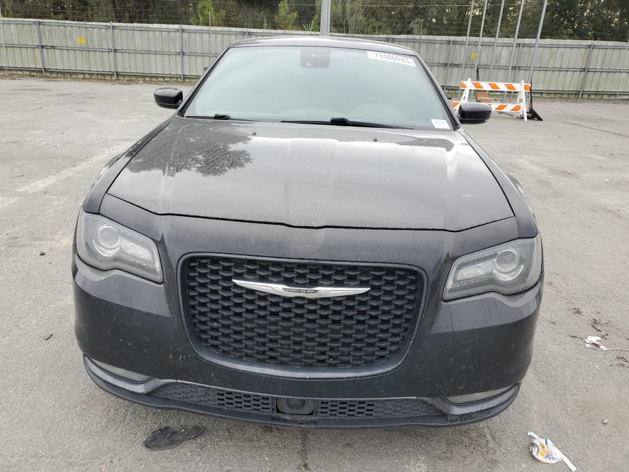 Photo 4 VIN: 2C3CCABT6FH864383 - CHRYSLER 300 