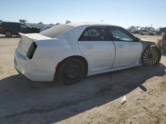 Photo 2 VIN: 2C3CCABT6GH307913 - CHRYSLER 300 