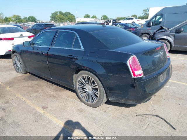 Photo 2 VIN: 2C3CCABT7EH180960 - CHRYSLER 300 