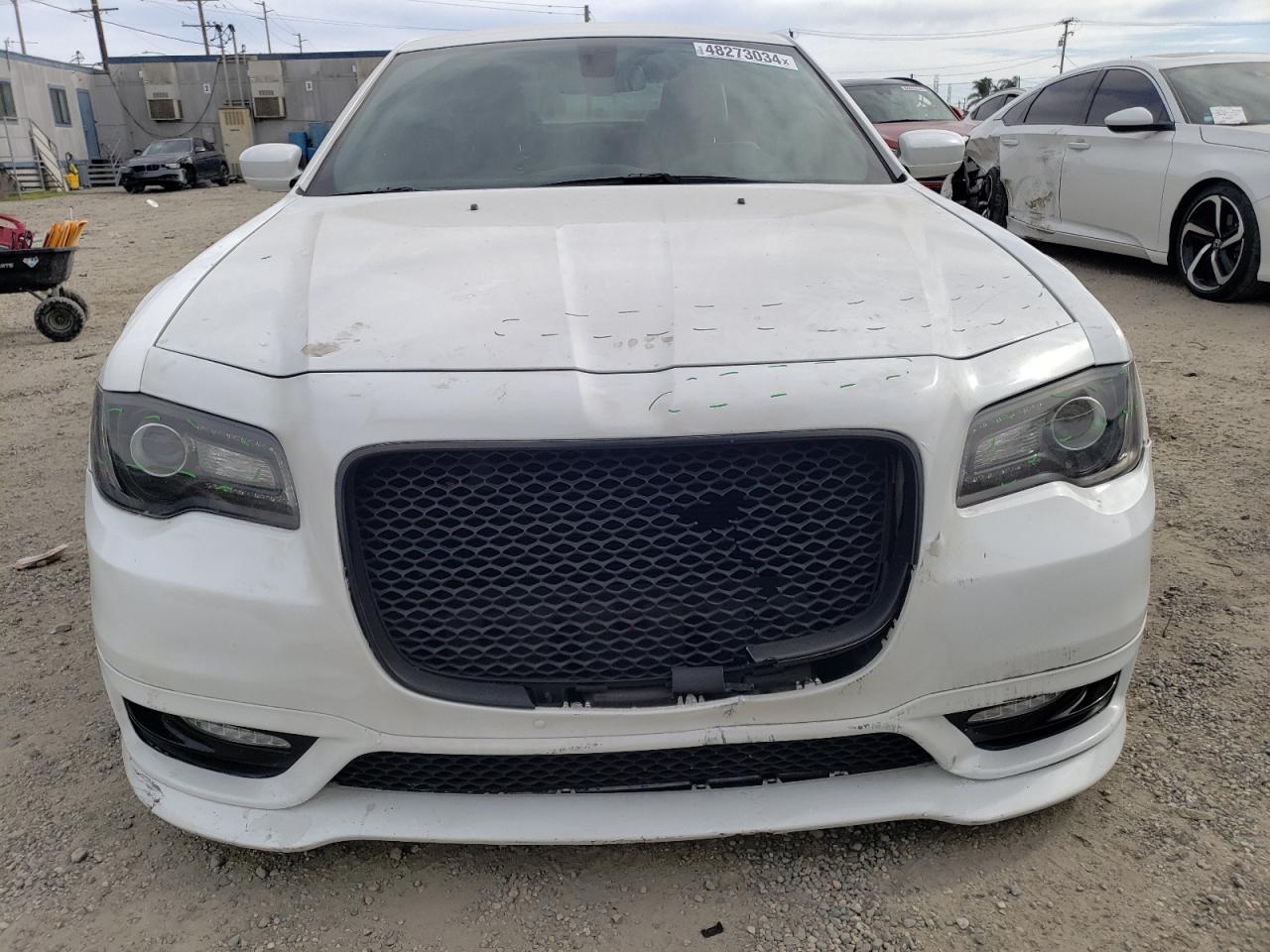 Photo 4 VIN: 2C3CCABT7JH316935 - CHRYSLER 300 