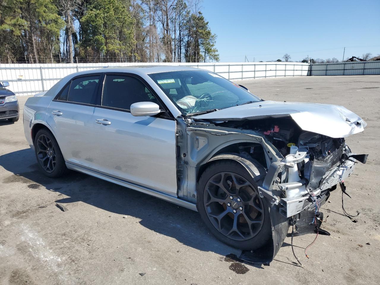 Photo 3 VIN: 2C3CCABT7LH253290 - CHRYSLER 300 