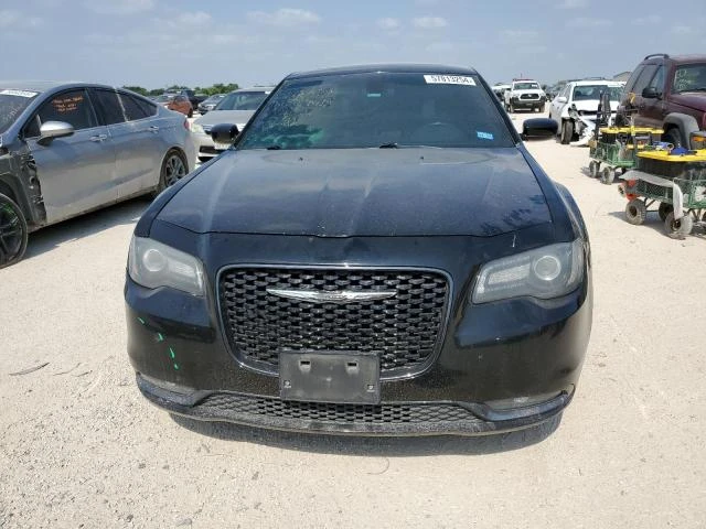 Photo 4 VIN: 2C3CCABT8FH818392 - CHRYSLER 300 S 