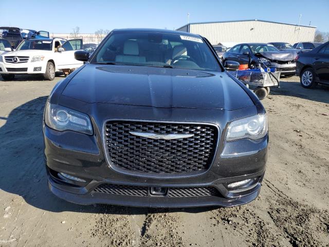 Photo 4 VIN: 2C3CCABT8JH168276 - CHRYSLER 300 S 