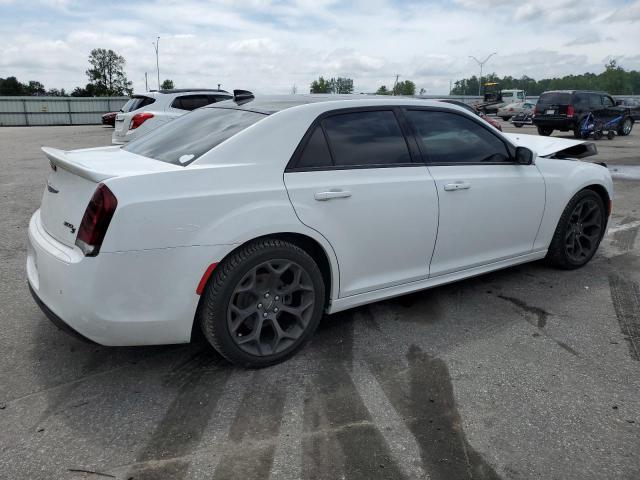 Photo 2 VIN: 2C3CCABT8JH320847 - CHRYSLER 300 S 