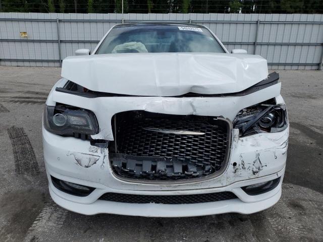 Photo 4 VIN: 2C3CCABT8JH320847 - CHRYSLER 300 S 