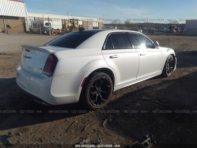 Photo 3 VIN: 2C3CCABT9FH763306 - CHRYSLER 300 