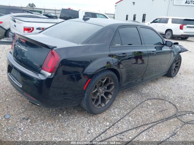 Photo 3 VIN: 2C3CCABT9JH201849 - CHRYSLER 300 